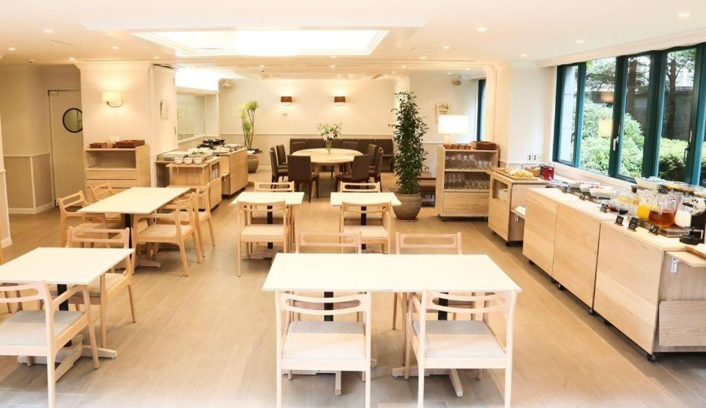 Forest Hongo Tokyo Exterior photo